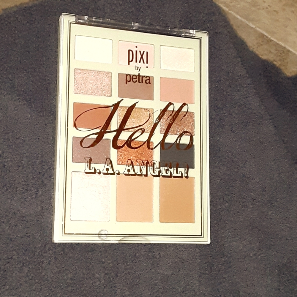 Hello Beautiful Pixi Pallet
